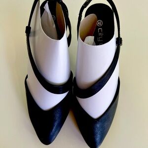 New City Chic Helen Black Pointed Toe Slingback Heels Size 11W